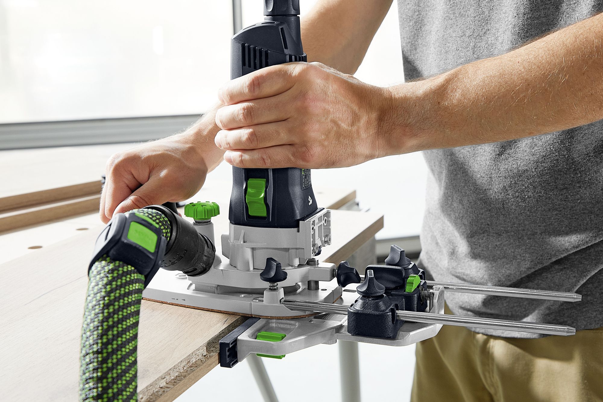 Festool SA OF 1010 MFK Seitenanschlag 578054 fuer OF 900 OF 1000 OF 1010 OF 1010 R MFK 700 2 - toolbrothers