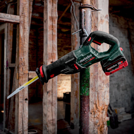 Metabo SSEP 18 LT BL sega alternativa a batteria 18 V 32 mm senza spazzole + 1x batteria LiHD 8,0 Ah + caricatore + metabox