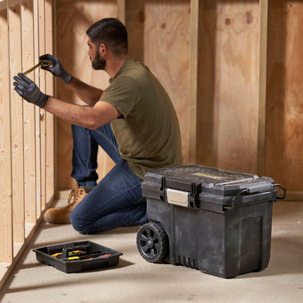 Stanley assembly box ( 8002733296 ) mobile W610xD420xH400 mm extendable telescopic handle