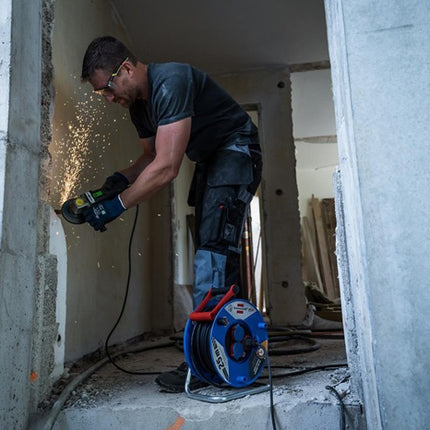 Brennenstuhl Enrouleur de câble Garant ( 8000337574 ) 25 m caoutchouc-néoprène 3 x 2,5 mm² plastique IP44