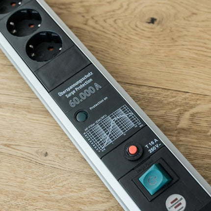 Brennenstuhl socket strip Premium-Protect-Line ( 8001484635 ) 16 A 230 V black/silver 3 m PVC 1.5 mm²