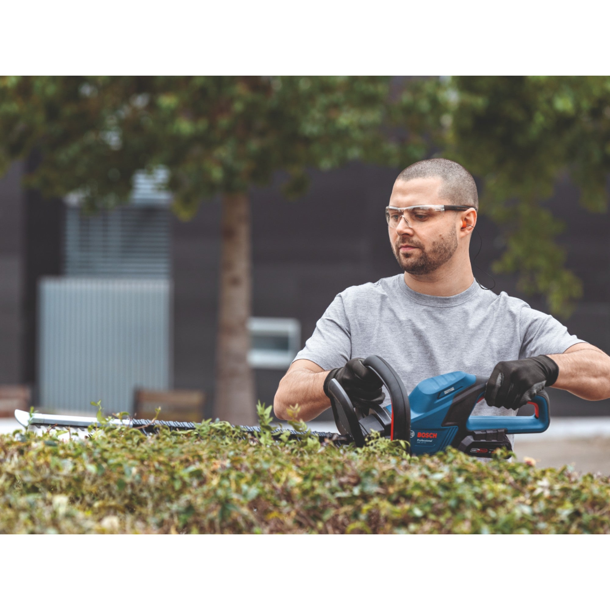 Bosch GHE 18V 50 Professional Akku Heckenschere 18 V 50 cm Brushless 1x ProCORE Akku 5 5 Ah Ladegeraet 4 - toolbrothers