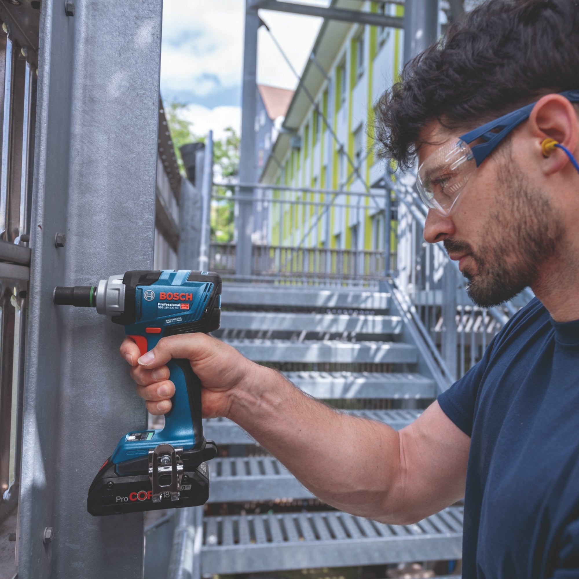 Bosch GDS 18V 330 HC Professional Akku Schlagschrauber 18 V 330 Nm 1 2 Brushless 1x ProCORE Akku 4 0 Ah Ladegeraet 4 - toolbrothers
