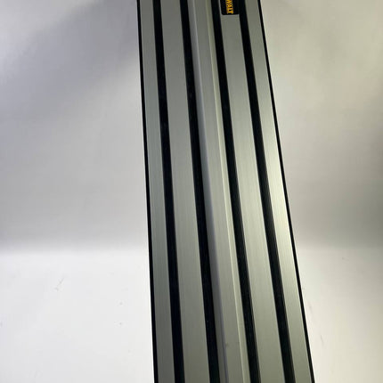 DeWalt DWS 5022 Fuehrungsschiene fuer Hand und Tauchkreissaegen mit 150 cm Laenge Beschaedigt 3 - toolbrothers