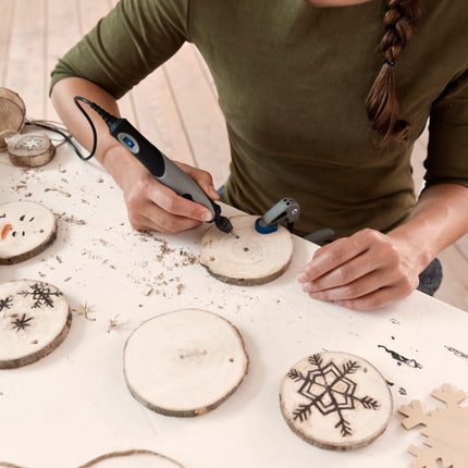 Dremel Stylo 2050 15 Multifunktionswerkzeug 9 Watt F0132050JM 15 tlg Zubehoerset 4 - toolbrothers