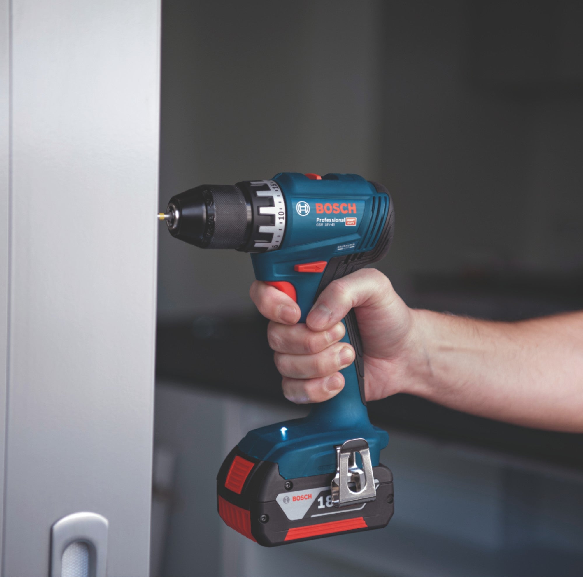 Bosch GSR 18V 45 Professional Akku Bohrschrauber 18 V 45 Nm Brushless 1x Akku 4 0 Ah Ladegeraet 4 - toolbrothers