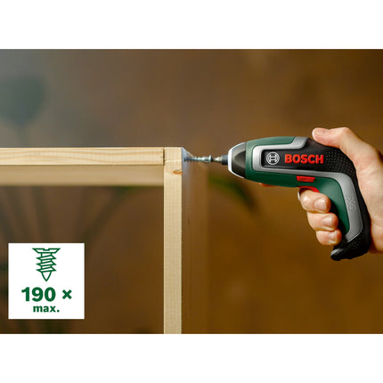 Bosch IXO 7 Akku Schrauber 3 6 V 5 5 Nm 10 tlg Bit Set 06039E0002  4 - toolbrothers