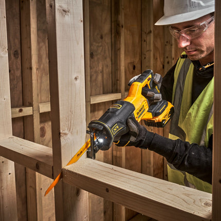 DeWalt DCS 382 N Akku Reciprosaege Saebelsaege 18 V Brushless 1x Akku 4 0 Ah ohne Ladegeraet 3 - toolbrothers