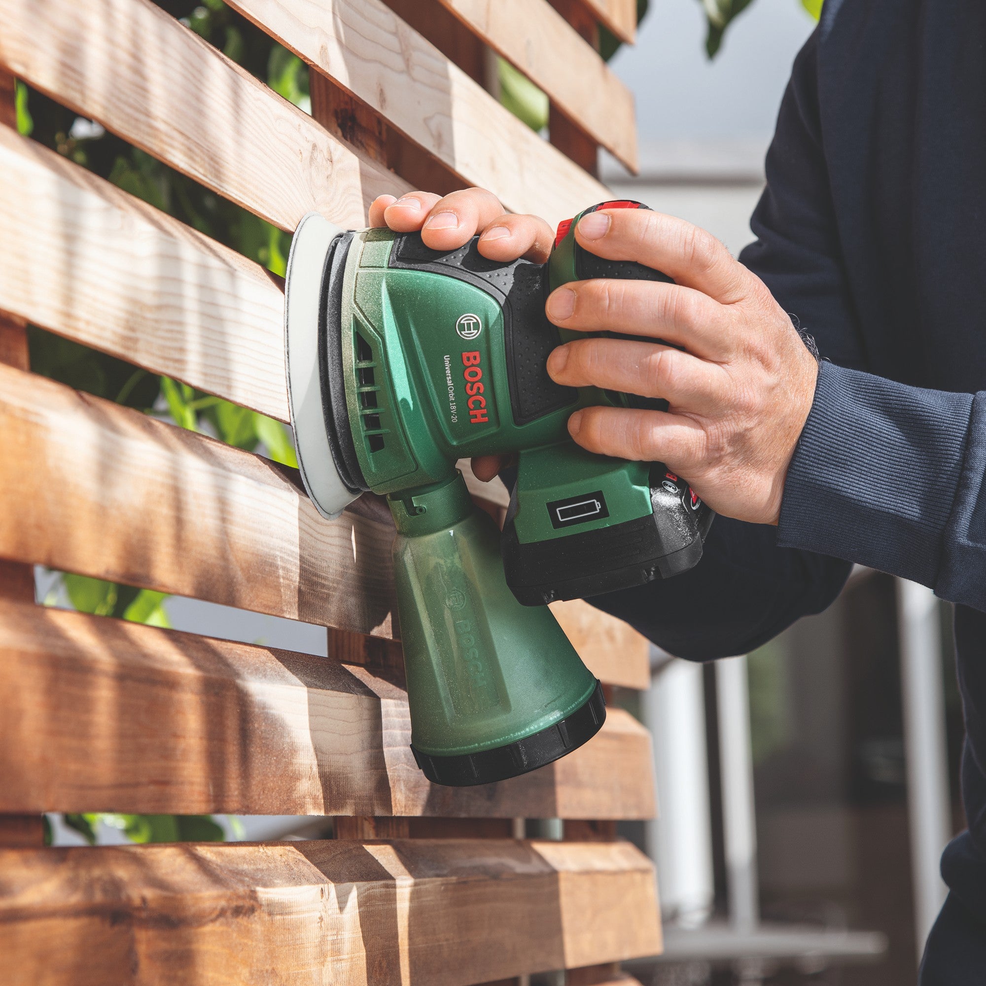 Bosch UniversalOrbit 18V 20 Akku Exzenterschleifer 18 V 125 mm 1x Akku 2 5 Ah ohne Ladegeraet 3 - toolbrothers