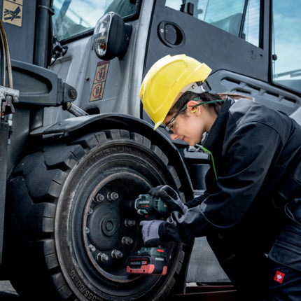 Metabo SSW 18 LTX 800 BL Akku Schlagschrauber 18 V 800 Nm 1 2 Brushless 2x LiHD Akku 5 5 Ah Ladegeraet 4 - toolbrothers