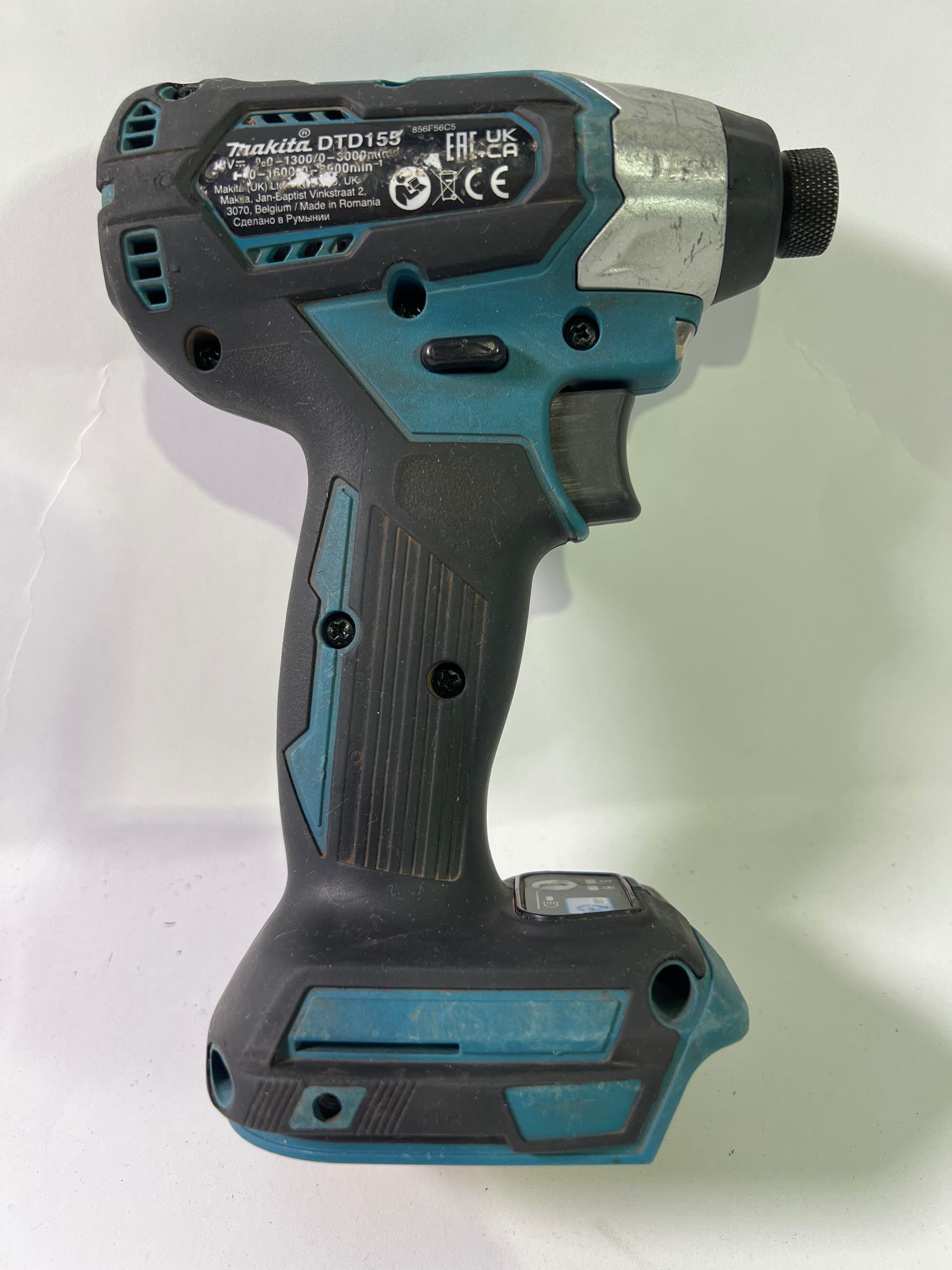 Makita DTD 155 Z Akku Schlagschrauber 18 V 140 Nm 1 4 Brushless Solo ohne Akku ohne Ladegeraet Leicht Gebraucht 0 - toolbrothers