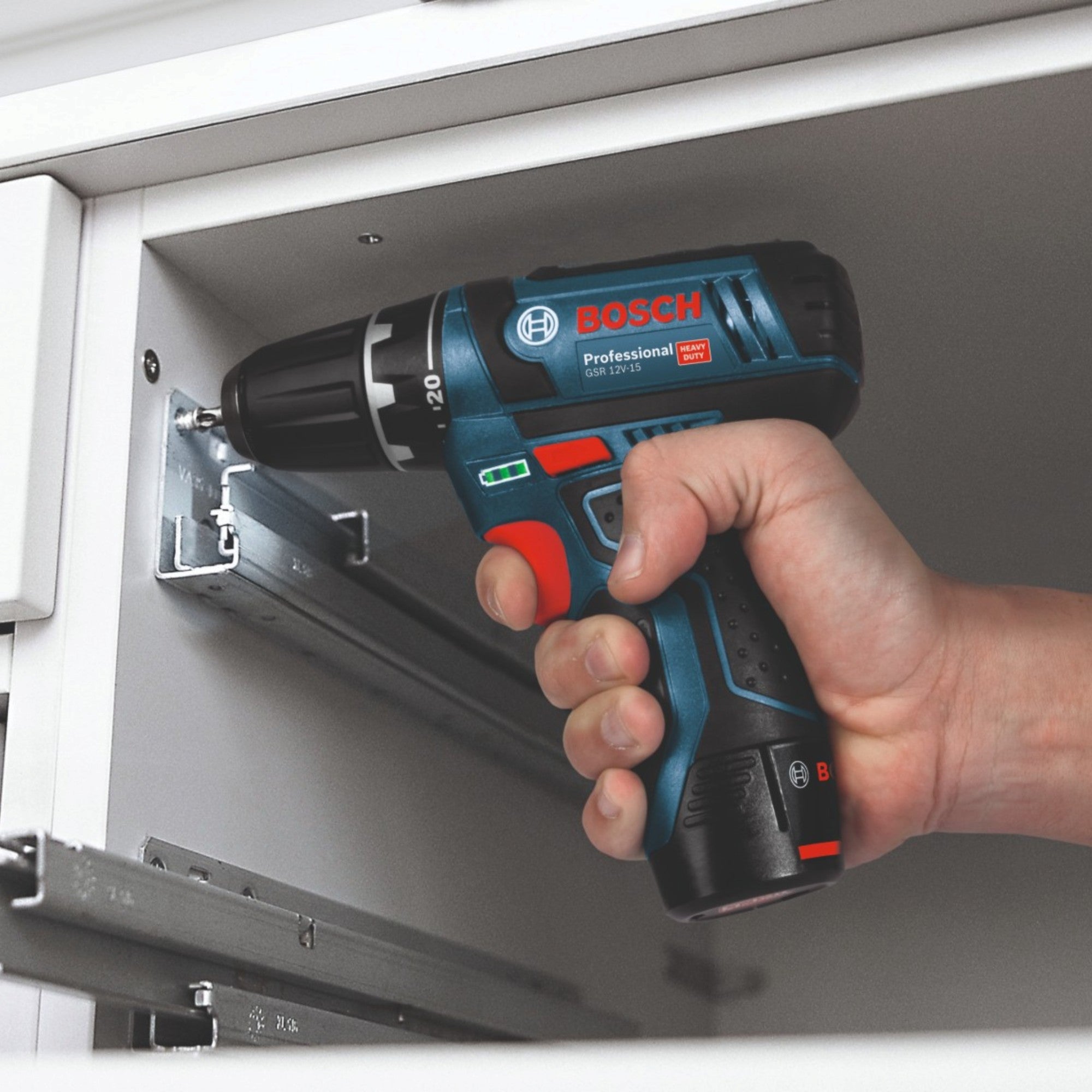 Bosch GSR 12V 15 Professional Akku Bohrschrauber 12 V 30 Nm 1x Akku 2 0 Ah Ladegeraet 4 - toolbrothers