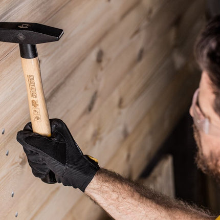 FORTE TOOLS Schlosserhammer mit Holzgriff, 200 g Kopfgewicht, Hammer mit Holzstiel, Premium Werkzeug, geschmiedet, doppelter Ringkeil, lackierter Kopf ( 000051151023 )