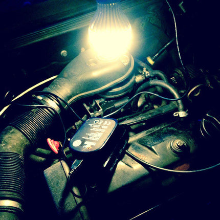 Handy / Tablet / Smartphone USB Ladegerät / Adapter 2,4 A für Makita 14,4 & 18 V Akkus - Toolbrothers