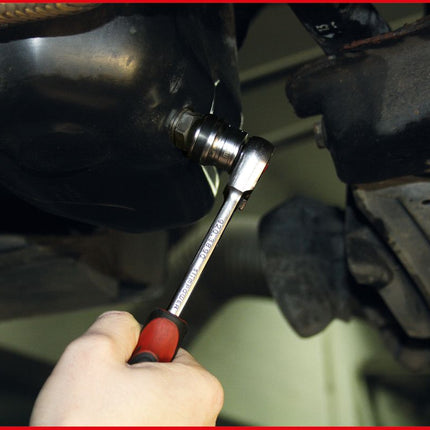 KS TOOLS Öldienst-Sechskant-Stecknuss mit Magnet, 18 mm ( 150.1407 ) - Toolbrothers