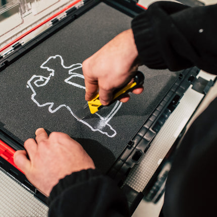 Qbrick System ONE Organiser 2XL 2.0 MFI impilabile 582 x 387 x 172 mm 19,5 l IP66 con inserto in schiuma