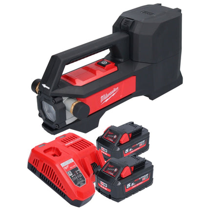 Bomba de trasvase a batería Milwaukee M18 BTP-552 18 V 1817 l/h + 2x baterías 5,5 Ah + cargador